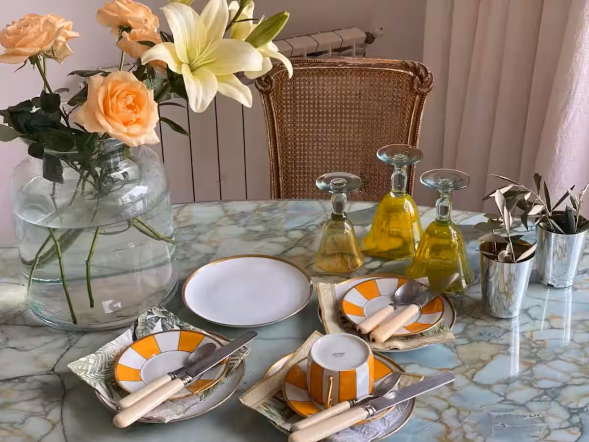 Table dressée dans la suite Lella Kmar